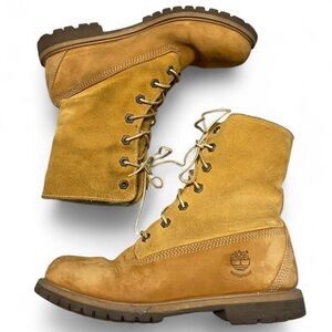 Timberland Beige fleece lined high top boots